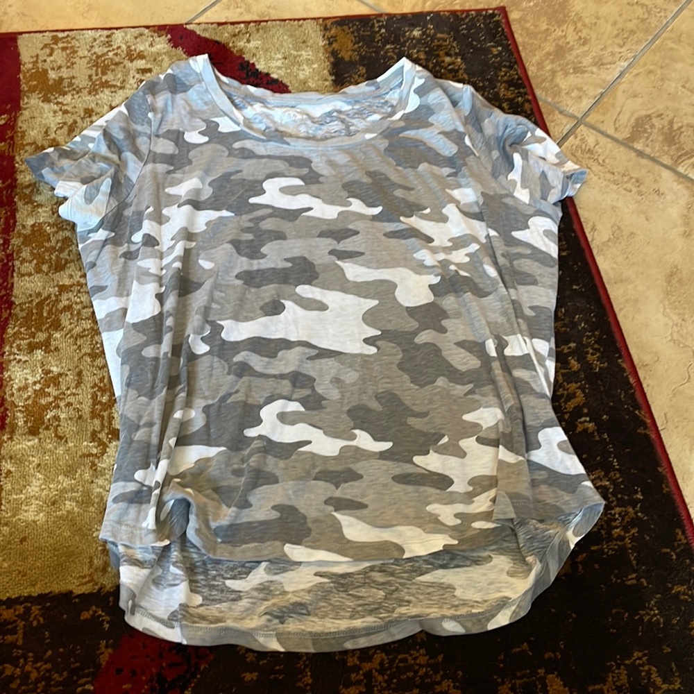 Gray Camo Tee